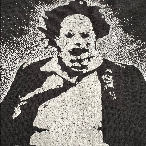 Vintage 80s Texas Chainsaw Massacre T-Shirt - Picture 3 of 8